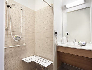 Microtel Inn & Suites By Wyndham Philadelphia Airport Ridley Park Buitenkant foto
